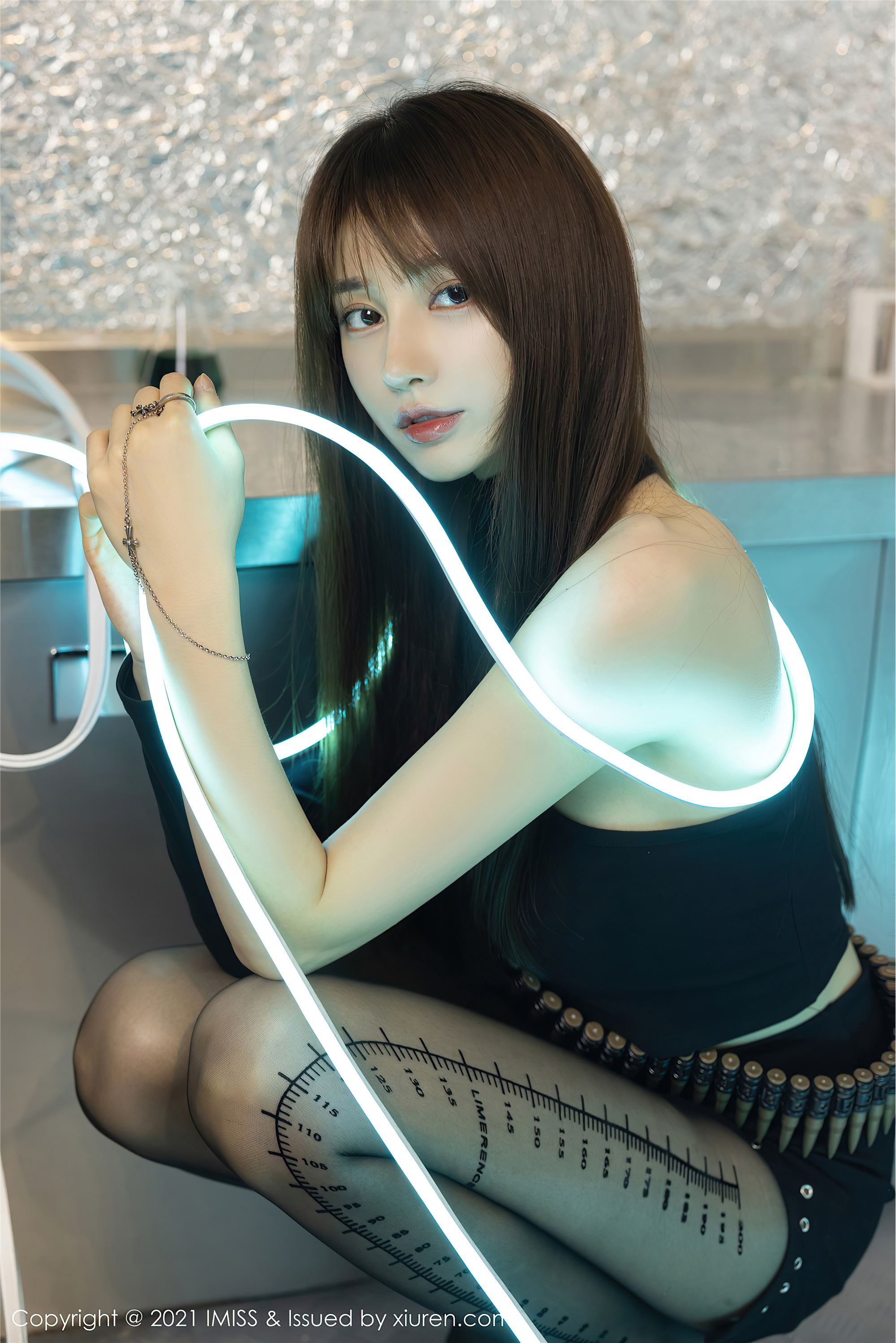 IMiss爱蜜社 2021.08.05 VOL.621 Lynn刘奕宁